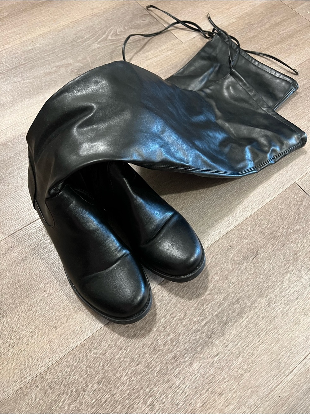 Women's Black Leather Knee-High Boots - Classic Tall Style
